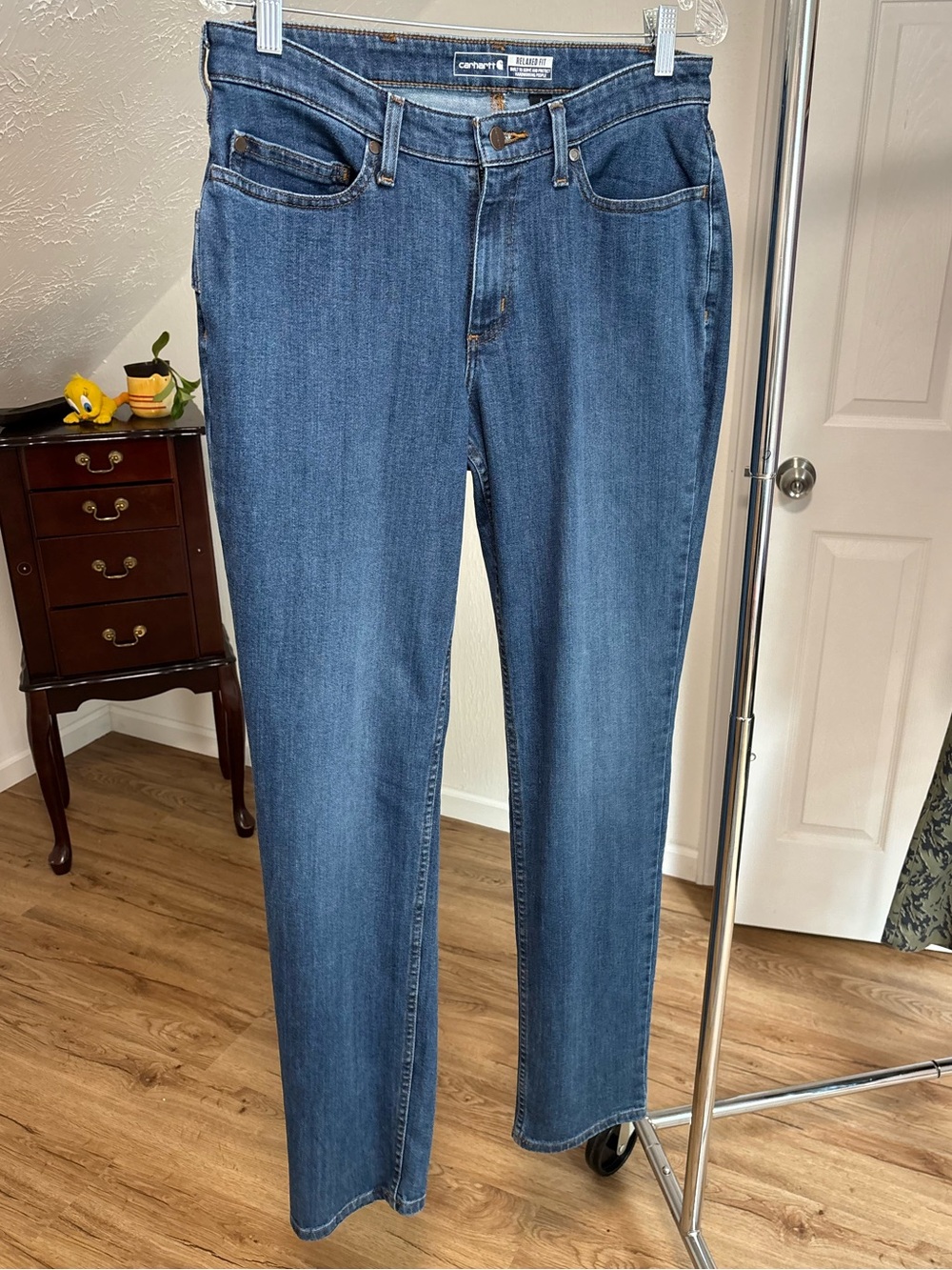 NWOT Carhartt Rugged Flex relaxed fit jeans, women's 8 Tall